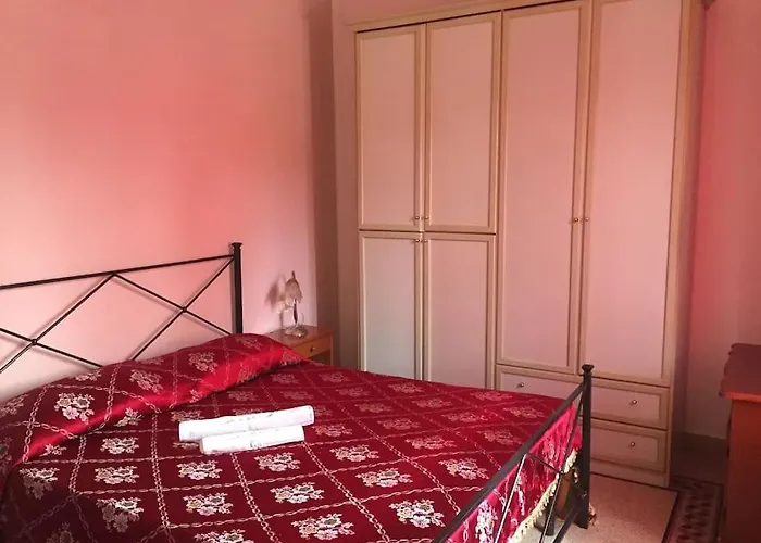 Fresco E Colorato Appartamentino In